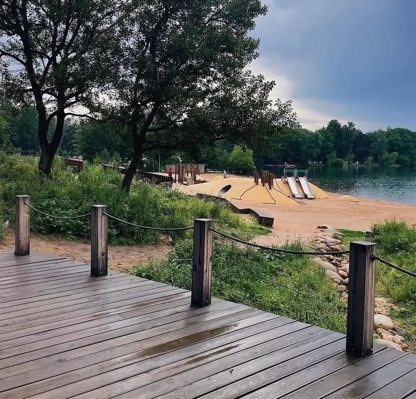 Пляж на Верхнем Суздальском озере